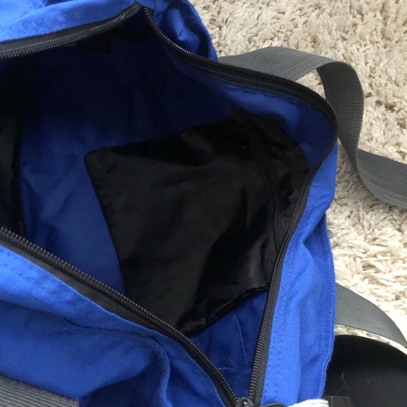 EUC Roots gym bag - Picture 4 of 4